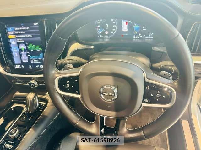 Volvo S60 2020-12 8415720-8