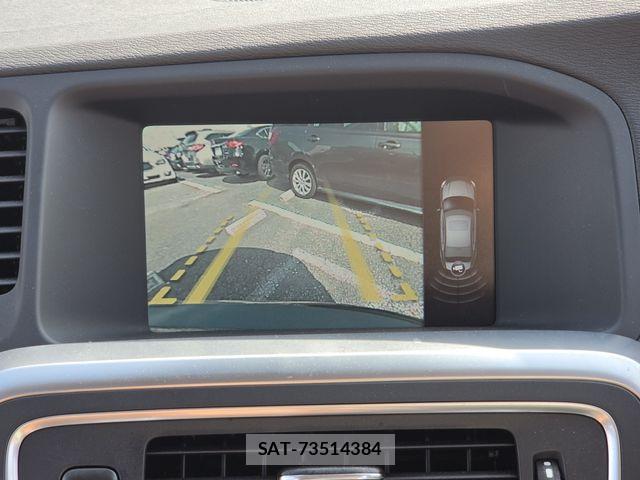 Volvo S60 2012-02 8415721-15