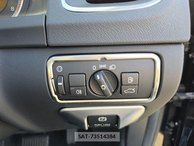Volvo S60 2012-02 8415721-18