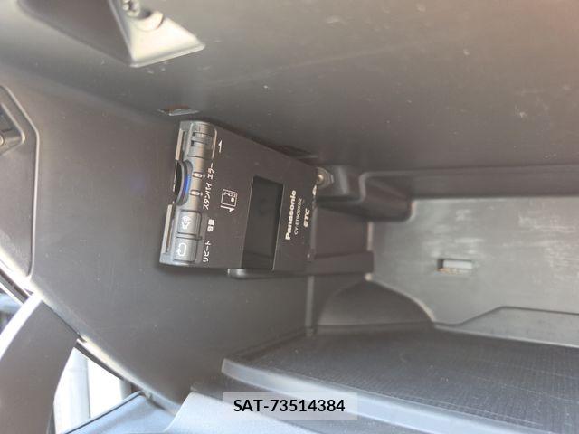 Volvo S60 2012-02 8415721-19