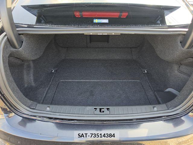 Volvo S60 2012-02 8415721-20