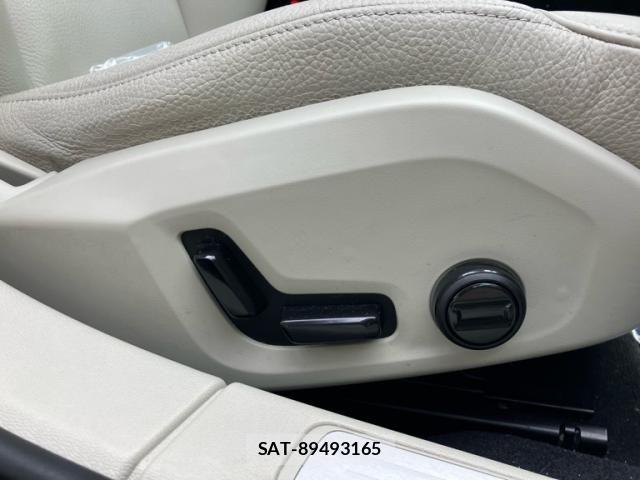 Volvo S60 2020-03 8486233-11