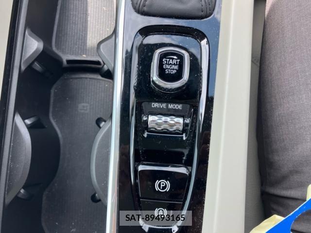 Volvo S60 2020-03 8486233-21