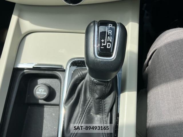 Volvo S60 2020-03 8486233-22