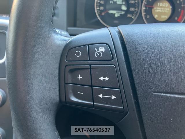 Volvo S60 2011-12 8667105-12