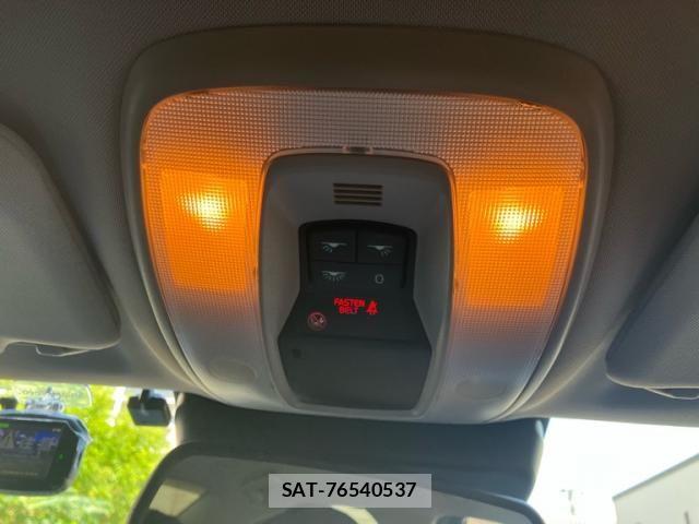 Volvo S60 2011-12 8667105-16