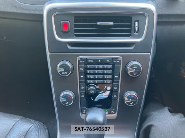 Volvo S60 2011-12 8667105-18