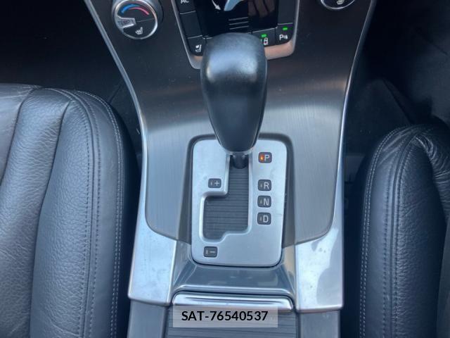 Volvo S60 2011-12 8667105-20