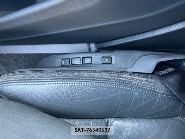 Volvo S60 2011-12 8667105-24