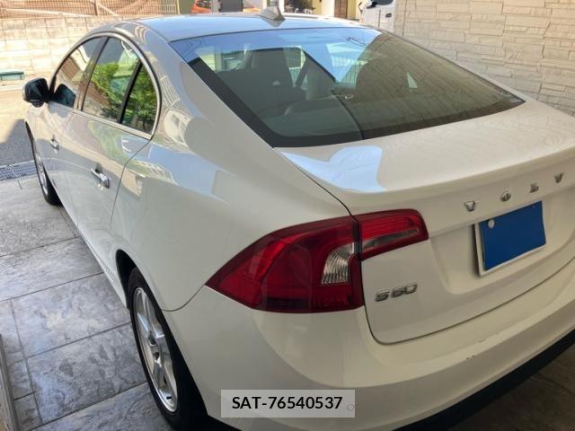 Volvo S60 2011-12 8667105-3