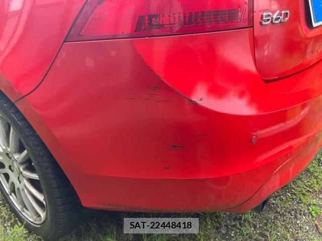 Volvo S60 2018-04 8746660-13