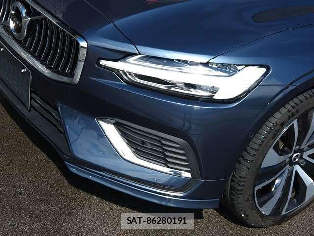 Volvo S60 2022-09 8746659-17