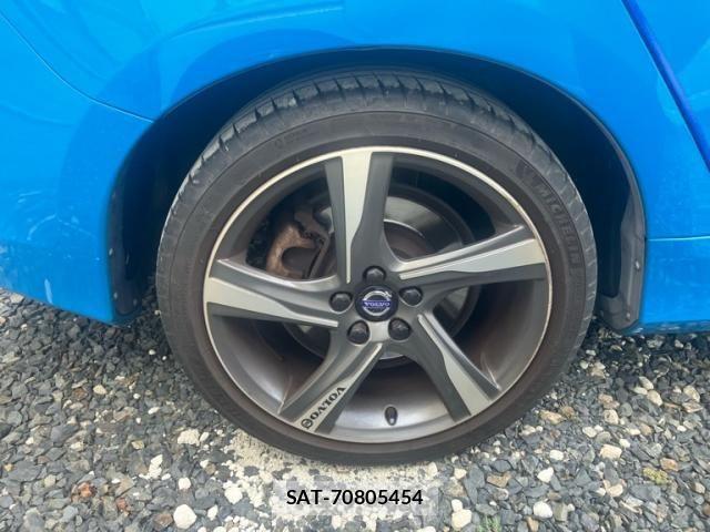 Volvo S60 2014-02 8782530-5