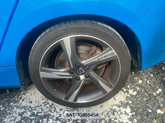 Volvo S60 2014-02 8782530-6