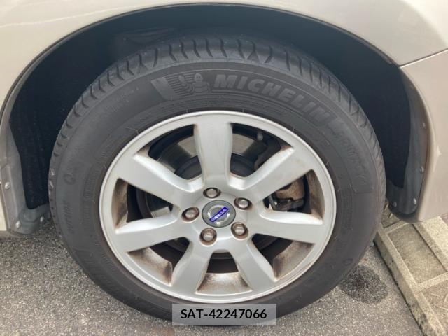 Volvo S60 2013-12 8782532-6