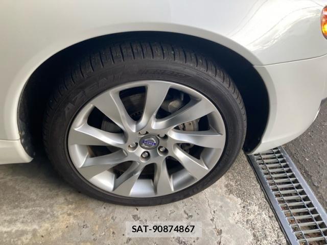 Volvo S80 2013-12 7394713-13