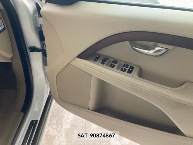 Volvo S80 2013-12 7394713-21