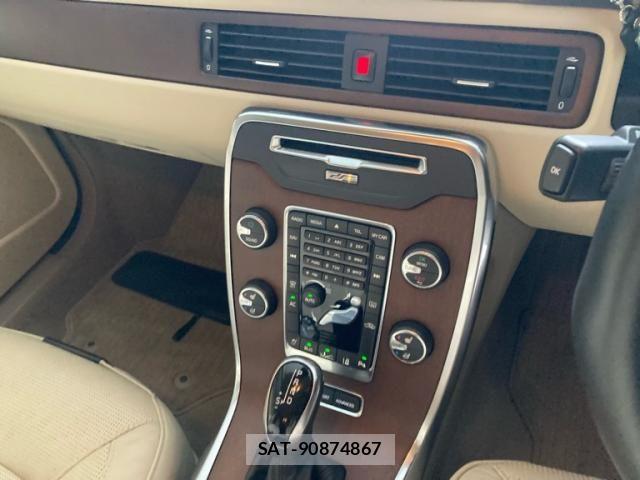 Volvo S80 2013-12 7394713-24