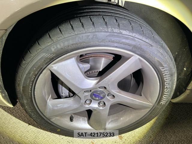 Volvo S80 2009-10 8851006-9
