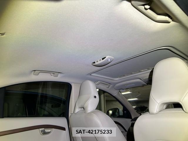 Volvo S80 2009-10 8851006-12