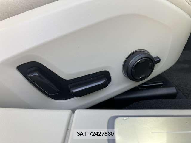 Volvo S90 2023-09 2010811-13