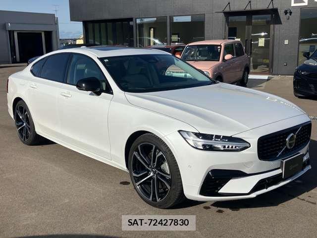 Volvo S90 2023-09 2010811-2