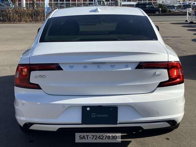 Volvo S90 2023-09 2010811-5