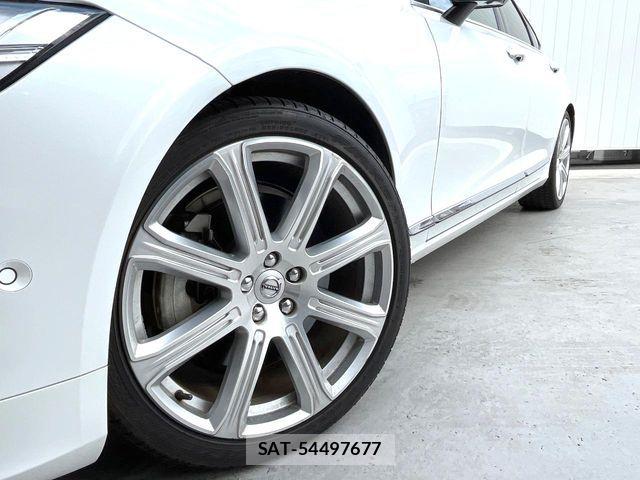 Volvo S90 2018-03 5882160-13