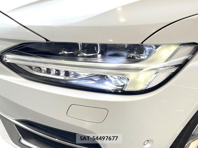 Volvo S90 2018-03 5882160-14