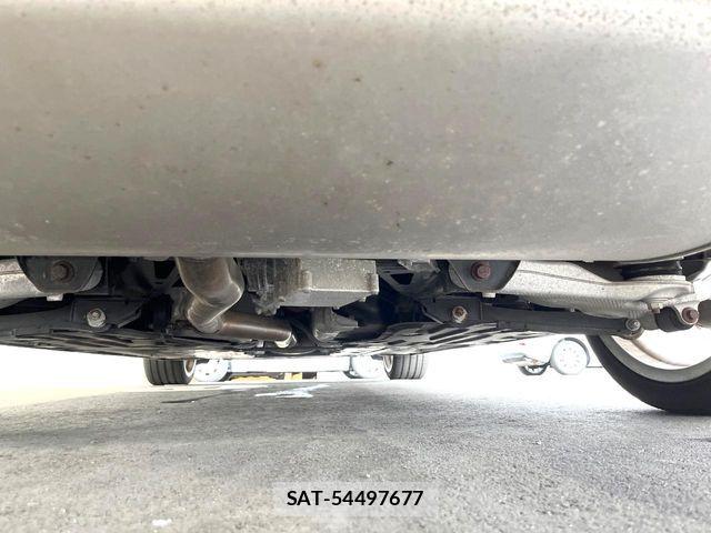 Volvo S90 2018-03 5882160-19