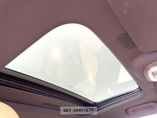Volvo S90 2018-03 5882160-4