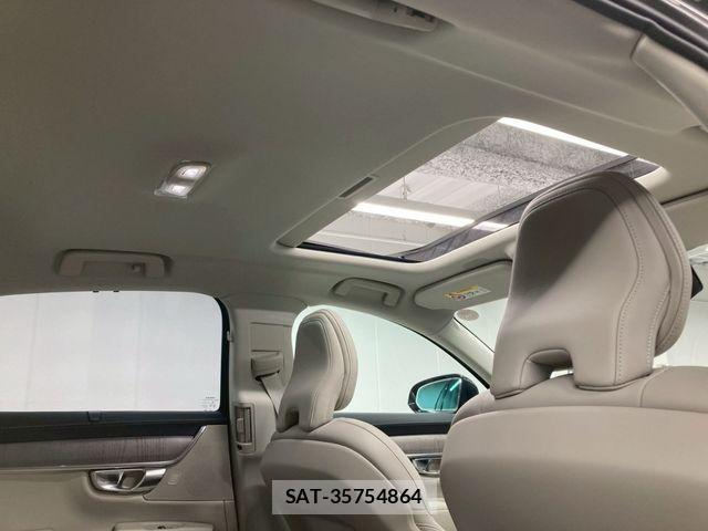 Volvo S90 2023-02 6615507-2