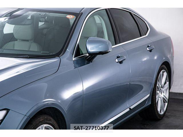 Volvo S90 2017-09 6999040-17