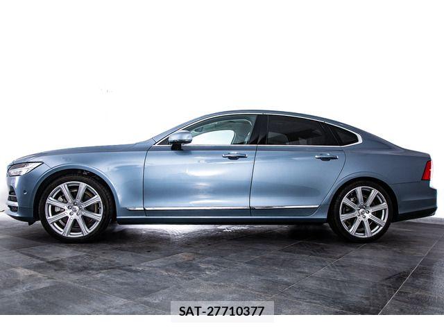 Volvo S90 2017-09 6999040-7