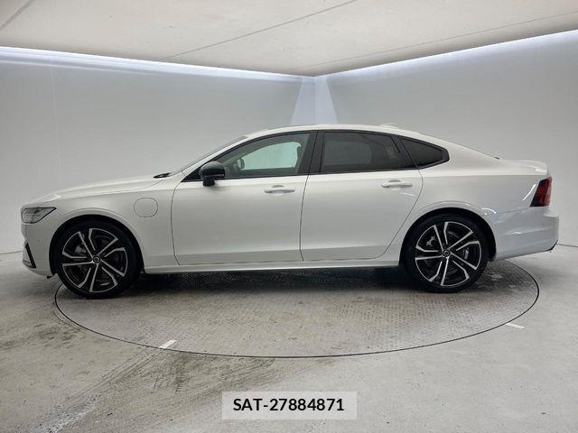 Volvo S90 2021-09 7273224-17