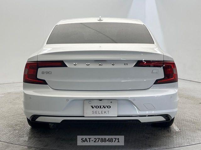 Volvo S90 2021-09 7273224-19