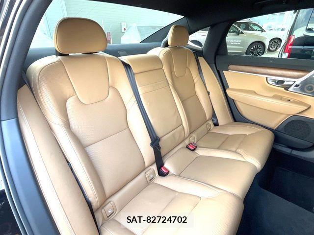 Volvo S90 2017-08 7330973-12