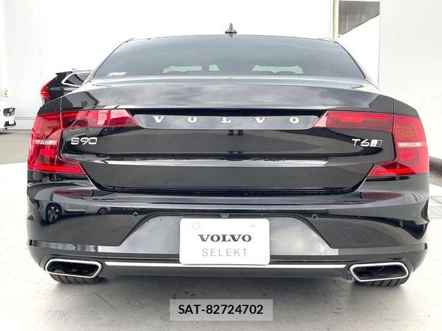Volvo S90 2017-08 7330973-18