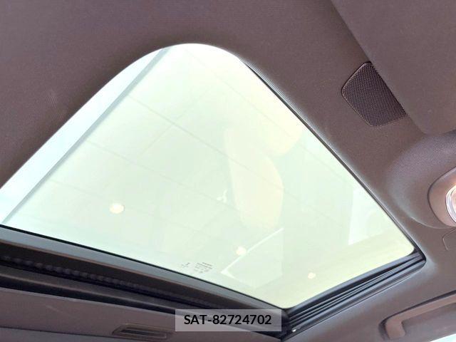 Volvo S90 2017-08 7330973-4
