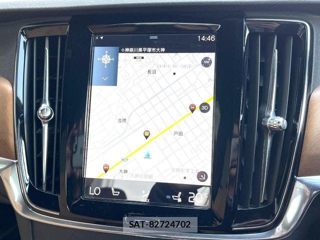 Volvo S90 2017-08 7330973-6