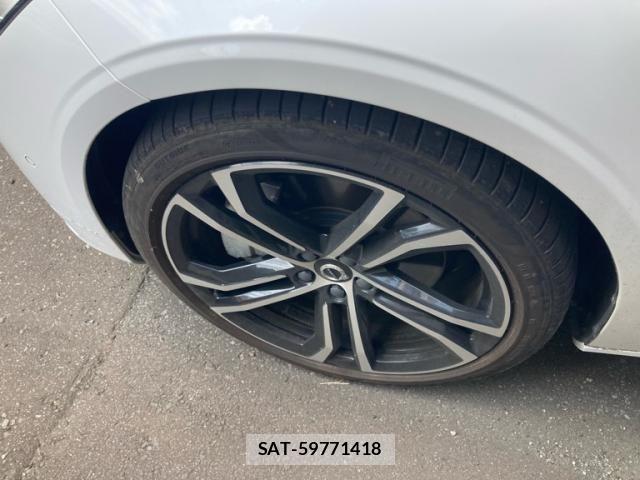Volvo S90 2023-03 8338393-9