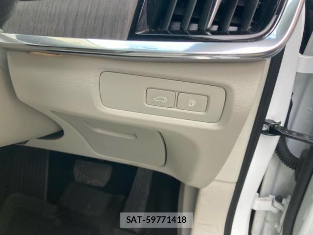 Volvo S90 2023-03 8338393-17