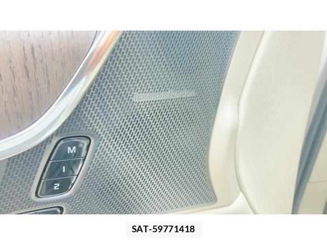 Volvo S90 2023-03 8338393-22