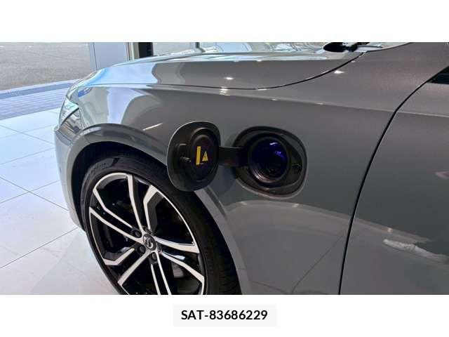 Volvo S90 2023-02 8415722-17