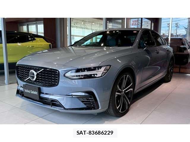 Volvo S90 2023-02 8415722-1