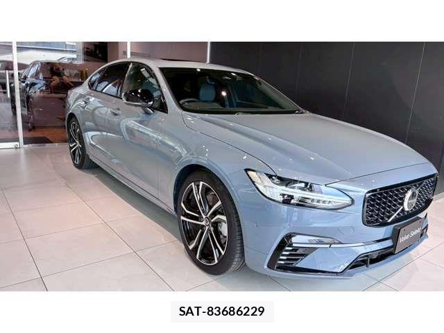 Volvo S90 2023-02 8415722-5
