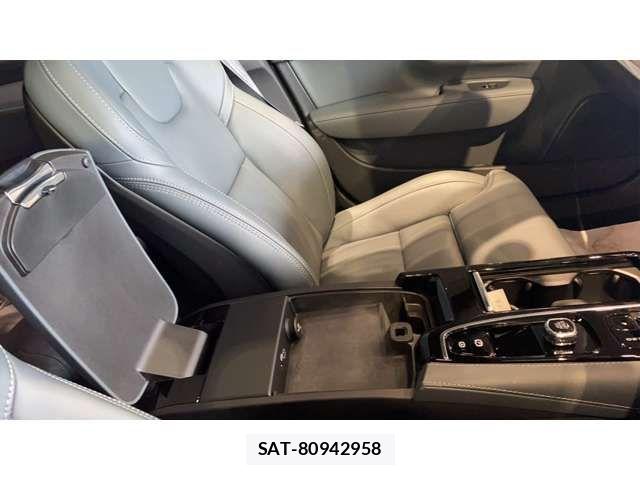 Volvo S90 2022-11 8415724-12