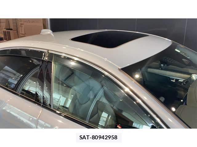 Volvo S90 2022-11 8415724-14