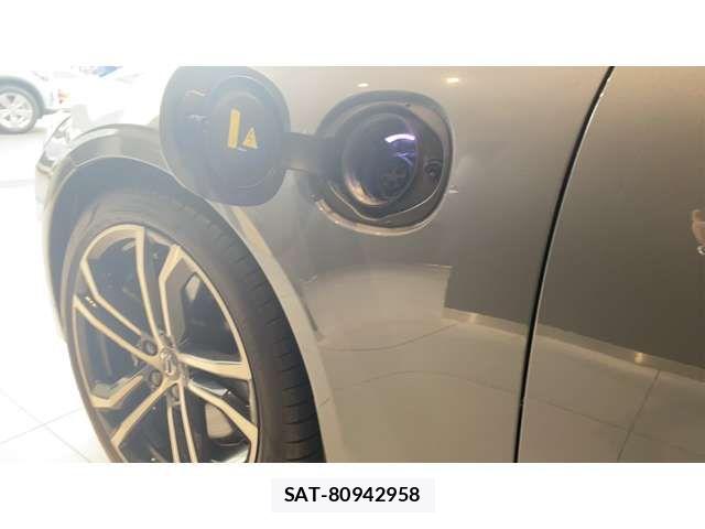 Volvo S90 2022-11 8415724-16