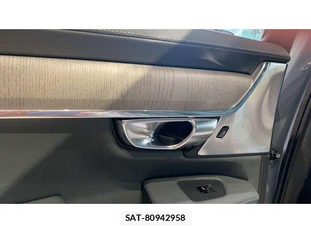 Volvo S90 2022-11 8415724-18